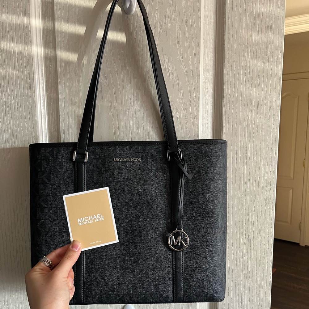 BRAND NEW Michael Kors Sady Tote Bag